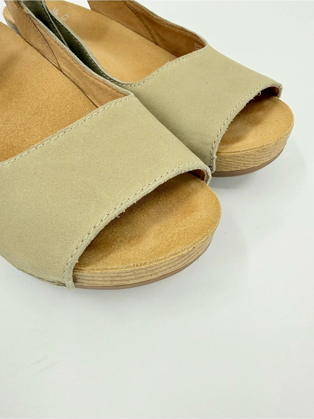 Dansko Tiana Peep-Toe Wedge Sandals in Khaki Leather Size 37 or 6.5-7